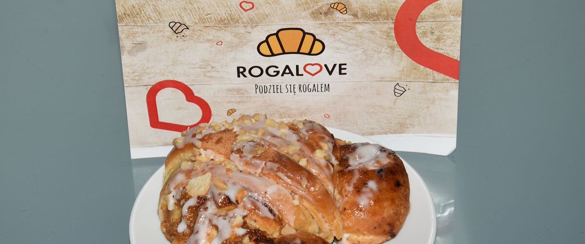 #RogaLOVE – podziel się rogalem. My już mamy!!!
Dołącz do akcji! Zamów rogala świętomarcińskiego.
Pomóż w budowie Kliniki dla słodkich Chojraków dzielnie walczących z wrednym nowotworem.
