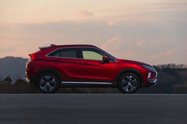 Mitsubishi_Eclipse_Cross 28