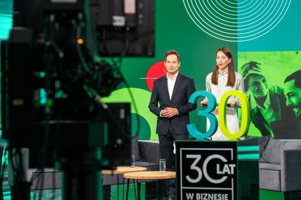 301248563293431 4098405360244380