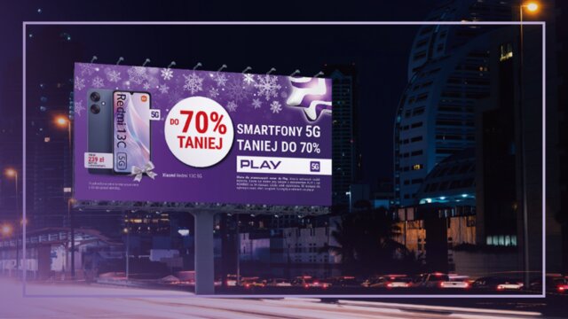 Smartfony 5G do 70  taniej w świątecznej ofercie Play 