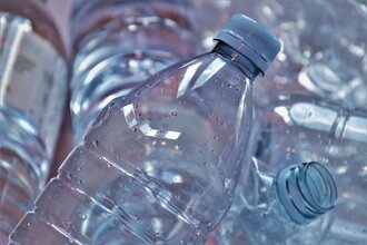 Plastik liderem w spełnianiu celów środowiskowych i założeń GOZ