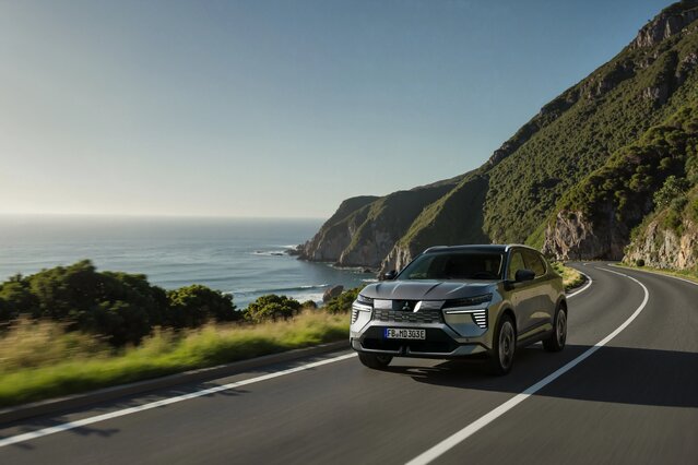 Eclipse Cross 013