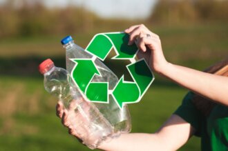 Unijny podatek od plastiku nie pomaga środowisku. Branża apeluje do KE