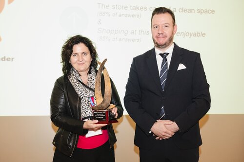 Klienci cenią w Rossmannie rozwój technologiczny oraz obsługę